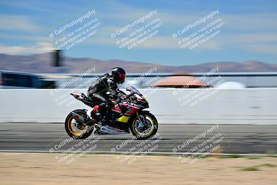 media/Mar-25-2024-Moto Forza (Mon) [[8d4319bd68]]/2-Advanced Group/Session 4 Front Straight Speed Pans/